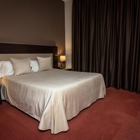 Hotel Don Camillo ブレシェッロ エクステリア 写真